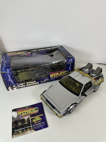 Diamond select delorean - delorean, 1/15th