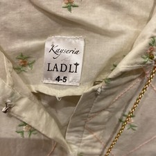 pakistani cream embroidered girls kurta