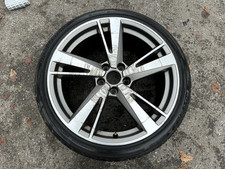 1x Genuine Audi TT Mk4 19”