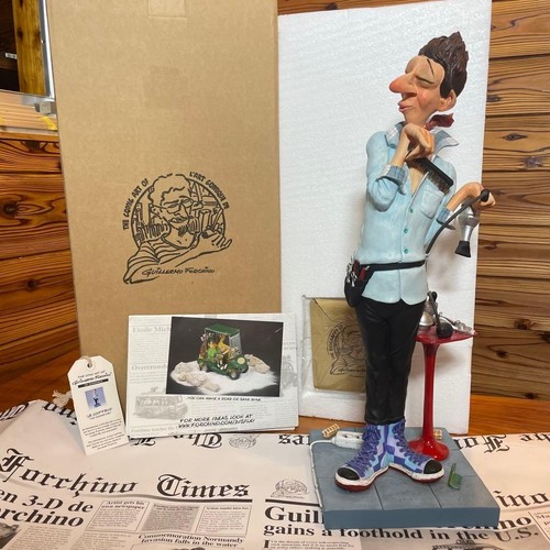 Forchino the hairdresser resin - the,