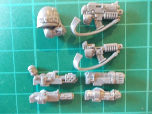 Warhammer 40k space marine - space,