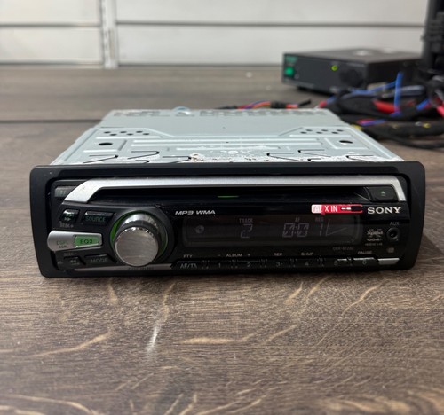 Sony car van stereo - stereo, fm