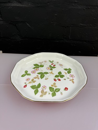 Wedgwood wild strawberry - wild,