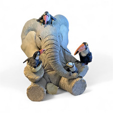 VINTAGE HENRY TUSKERS ELEPHANT FIGURINE 90958 TOUCAN BE MY FRIENDS