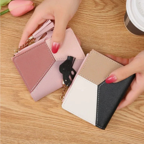 Women short small money - women,