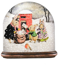 RACEY HELPS "CATCHING THE