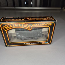 Mainline 37-174 GWR Fruit Van