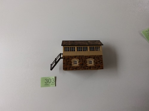 Hornby stone signal box 303 - hornby,