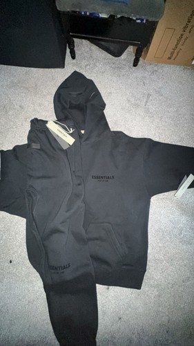 Black size small - size, essentials