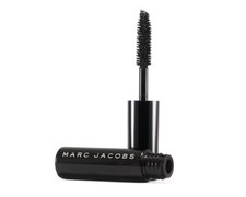 MARC JACOBS: VELVET NOIR