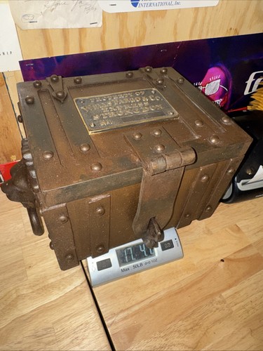 Wells fargo strong box - wells,