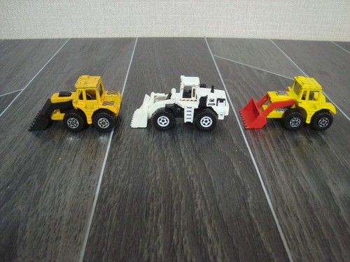 Different matchbox tractor - different,