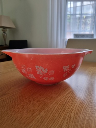 Vintage pyrex pink gooseberry - pink,