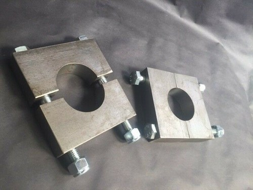Reliant trike axle mounting - axle,