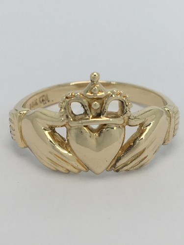 14k yellow gold claddagh - yellow,