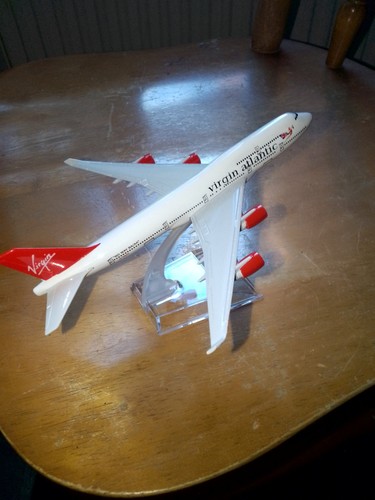Virgin atlantic die cast 16cm - virgin,