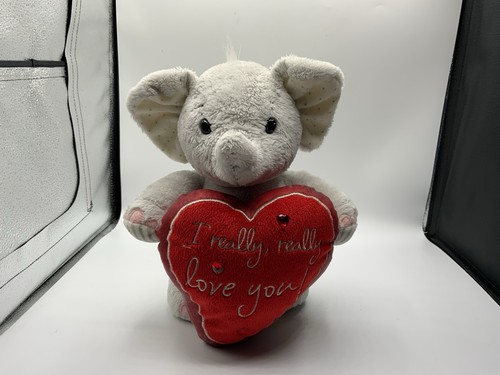 Elliot buttons elephant - elliot,