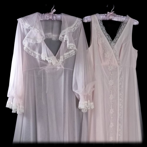 Pretty 2pc vintage shadowline - pretty,