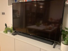 LG UN71 49" 4K Smart UHD LED