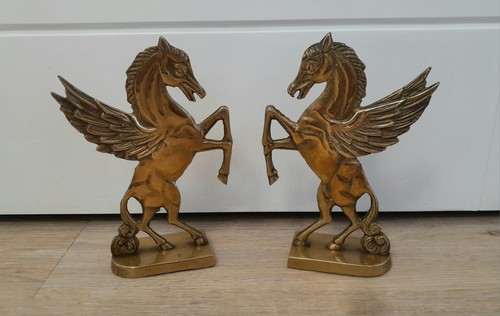 Vintage pair brass - x,