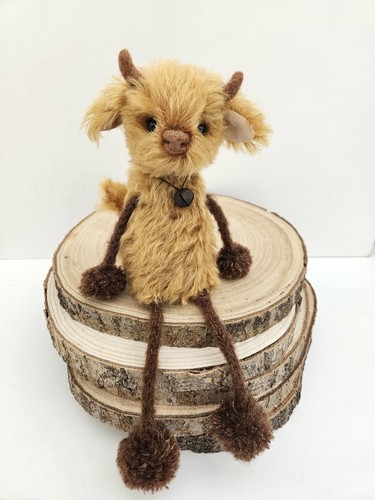 Handmade artist teddy bear - artist,