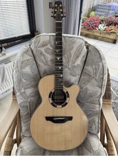 Takamine TSF48C Santa Fe Read Description.  