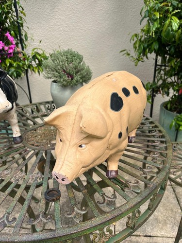 Large cast iron vintage piggy - large,
