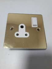 Volex VX3905 BRASS 5A Flat Plate switched socket outlet. Used, Fitted & removed.