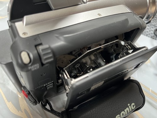 Panasonic ds28b camcorder - panasonic, nv-ds28b