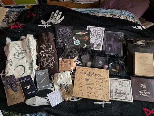 Huge witch casket bundle - casket,