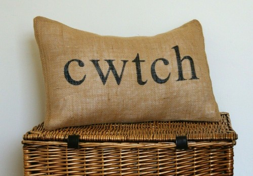 Cwtch cushion covers burlap - cushion,