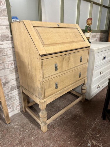 Stripped oak bureau - stripped,