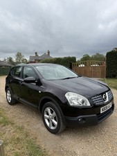 Nissan qashqai petrol - nissan,
