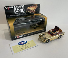 1993 Corgi James Bond 007 GOLD