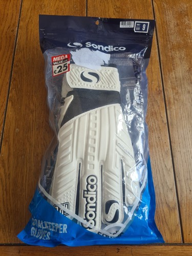 Sondico goalkeeper gloves - sondico,
