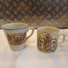 KING GEORGE V QUEEN MARY PAIR OF SILVER JUBILEE COMMEMORATIVE CUPS 1910-1935