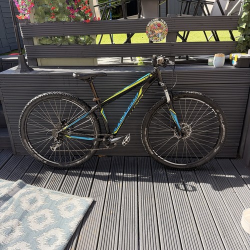 Specialized hardrock sport - specialized,