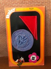 Daisy doll accessories by Mary