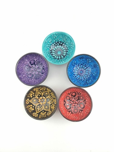 Hand painted ceramic bowls - hand, bowls(8