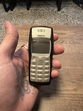 Vintage Mobile Phone Nokia 1100 Untested Spares Or Repairs