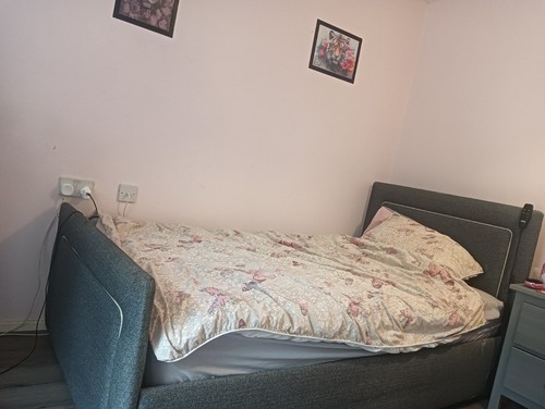 Adjustable bed - adjustable,