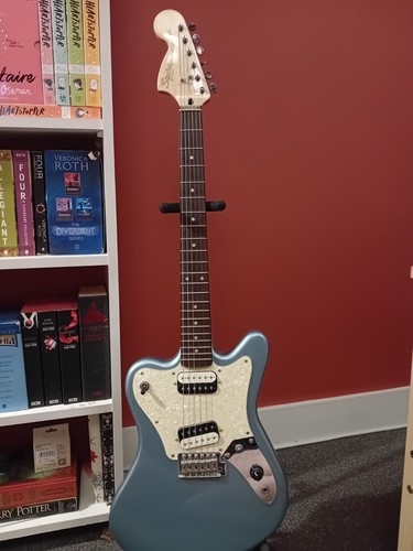 Squier super sonic blue - super-sonic,