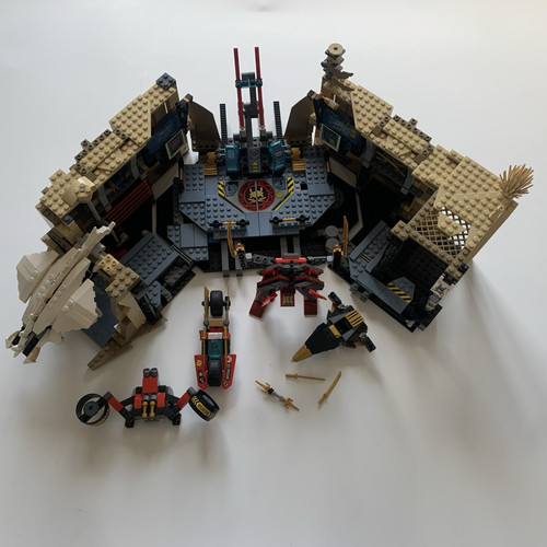 Ninjago samurai cave - cave, chaos