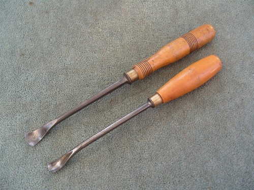Two spoon bent carving gouges - two,