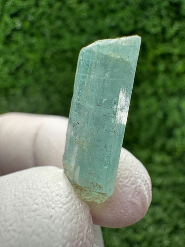 New find aquamarine vanadium - find!,