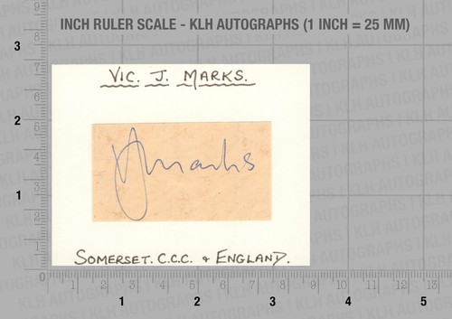 Vic marks hand - vic, card