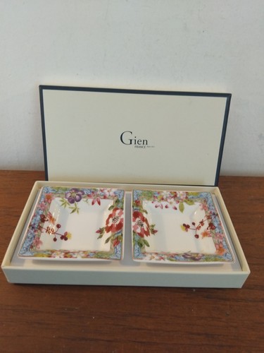 Square cut gien millefleurs - cut,