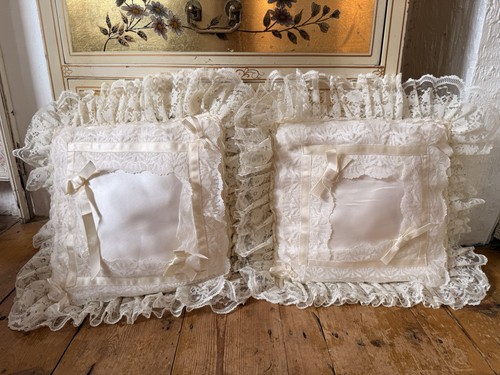 Vintage lace ribbon - vintage,