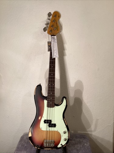 Guitar bass vintage relic - vintage,