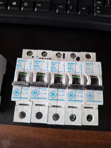 Series mcb 16a 32a - e, 6a